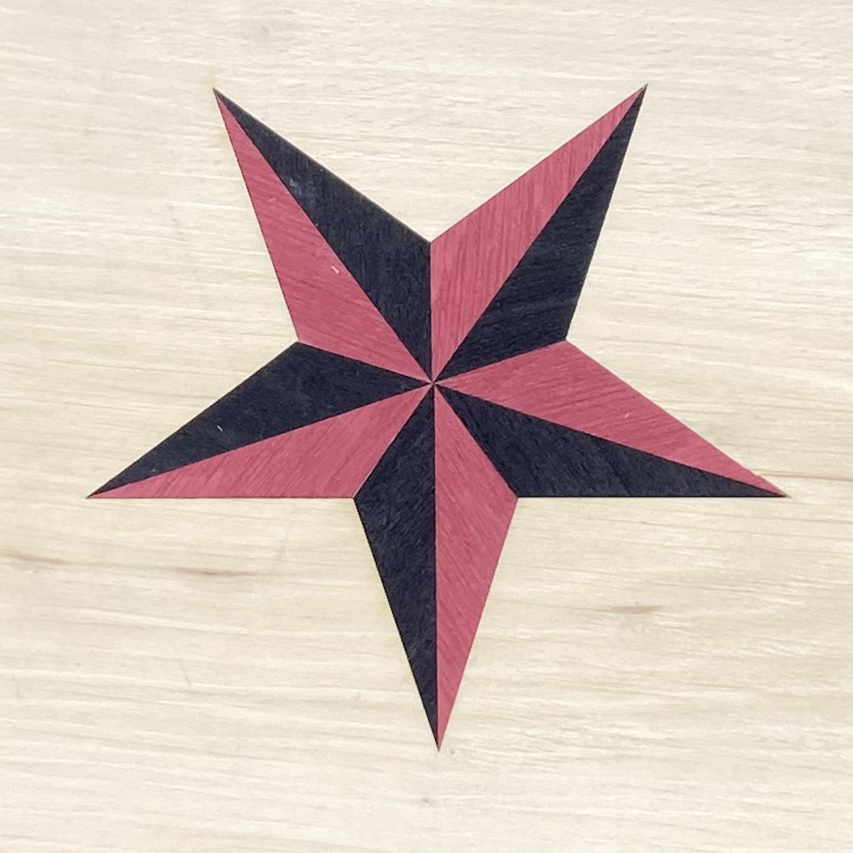 Marqueterie Rose des vents Mdg 06-Placages et Filets GAUTHEY