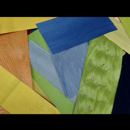 Lot de placages teints